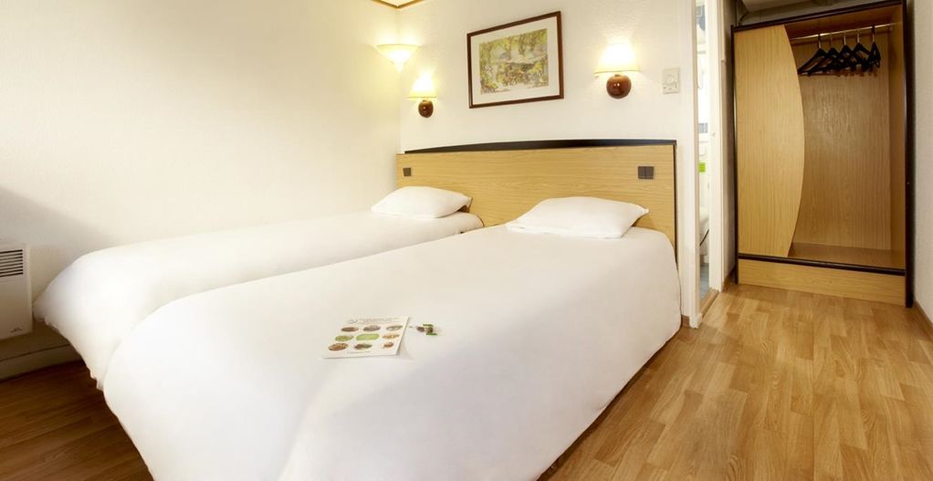 Campanile Sesquieres Hotel 3*